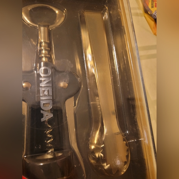 Oneida 7 piece bar set. - Picture 2 of 14